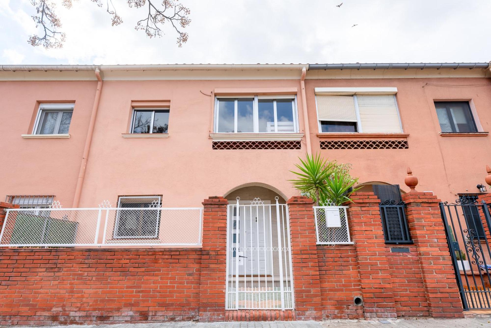 La Sagrera House Villa Barcelona Eksteriør billede
